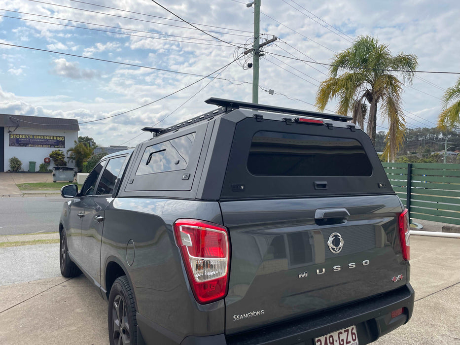 our new Aluminium Canopy with Window is a top-tier choice among Ssangyong Musso accessories. Custom-made for the Ssangyong Musso, this canopy promises to facilitate better cargo management and improve your utility needs.